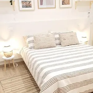 Blanc - Monolocali Indipendenti Con Cucina E Bagno Privato - Check-in E Check-out Con Codice In Autonomia H24 - Terrazza In Comune , Guspini Italia